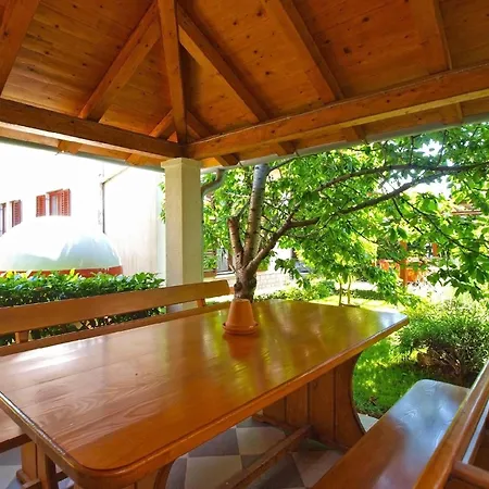 Apartment Fuer 4 Personen Ca 52 Qm In Fazana, Istrien Istrische Riviera Fazana